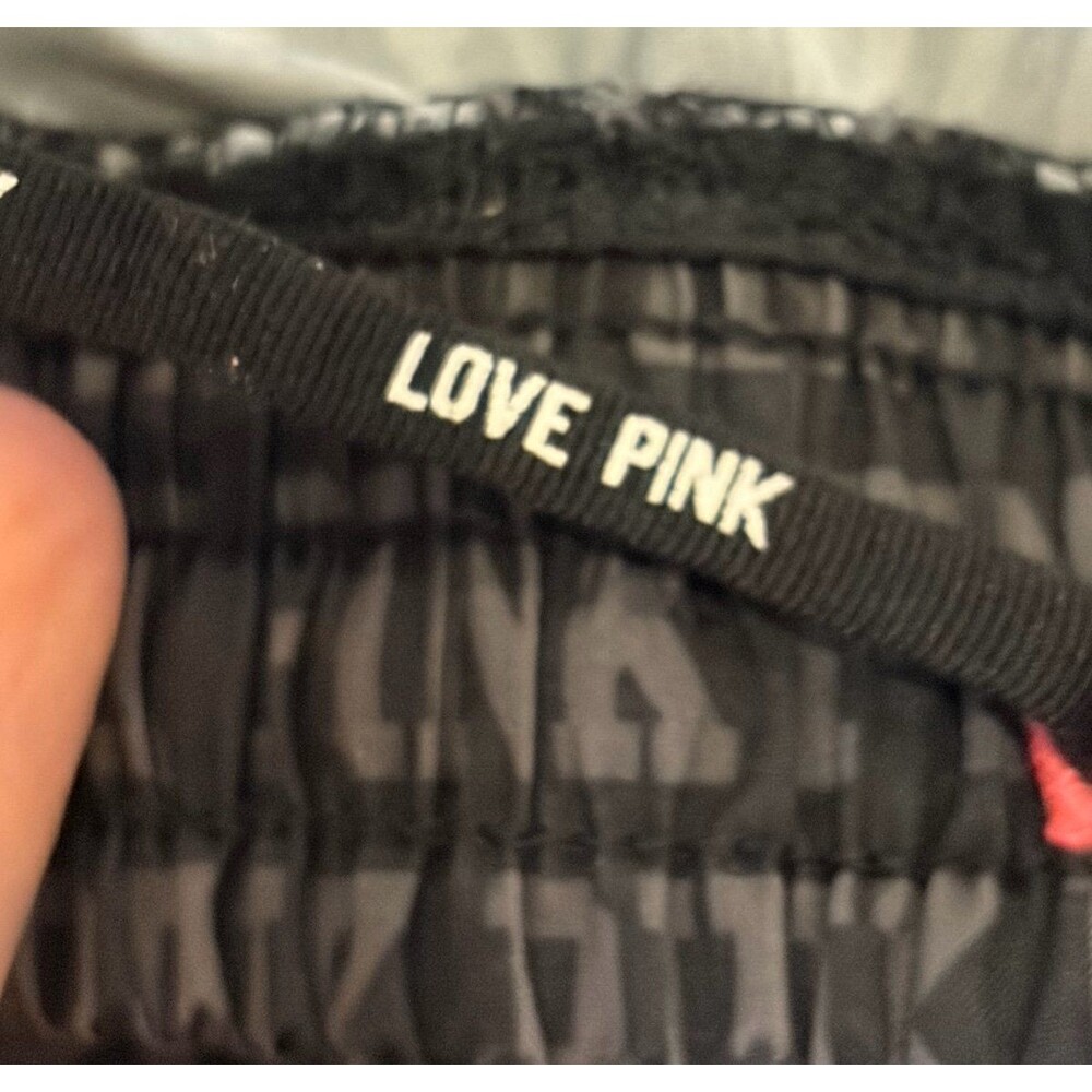 PINK Print Shorts - Small - Picture 5 of 5